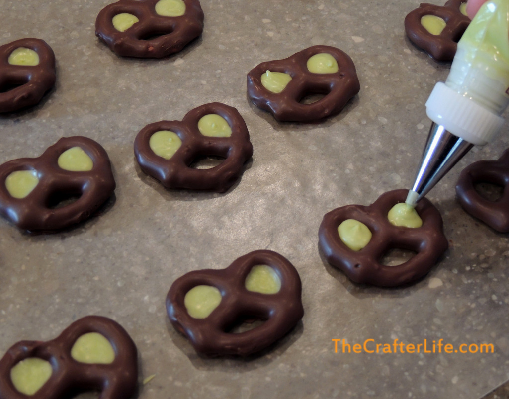 black cat pretzels