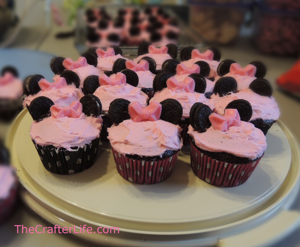 Minnie Mouse cupcakes
