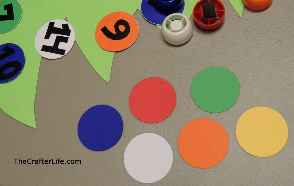 cut.out.circles